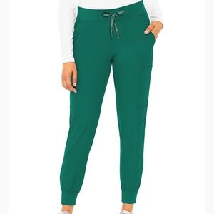 NWT MedCouture Hunter Green Jogger Scrub Pants. Size S. 6-Povket Cargo style